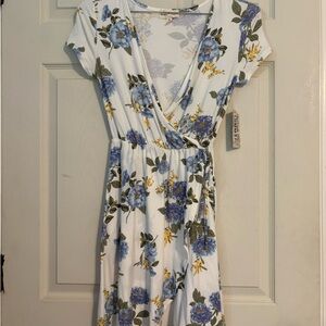 Derek Heart White and Cream Midi Sundress with Flutter Sleeves